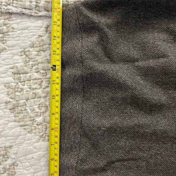 Beautiful brown tweed skirt by Ann Taylor LOFT. - Picture 6 of 7